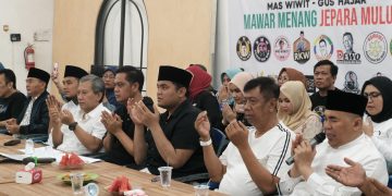 Kemenangan Mas Wiwit-Gus Hajar Dirayakan dengan Sholawat di Posko Pemenangan