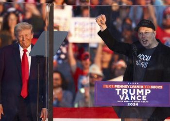 Ungguli Kamala Harris, Donald Trump Puji Elon Musk ‘Super Jenius’ di Pidato Kemenangan