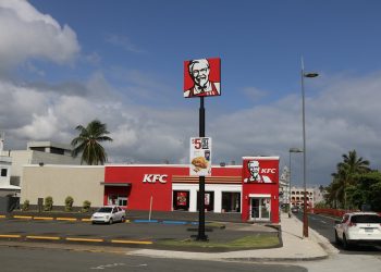 KFC Tutup 47 Gerai di Indonesia, 2.274 Karyawan Kena PHK