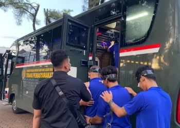 Kurangi Kepadatan Lapas, 14 Napi Lapas Semarang Dipindah ke Nusakambangan