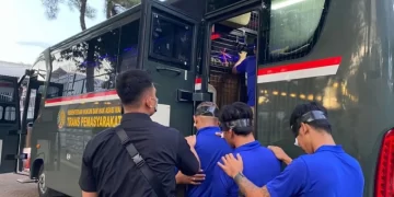 Kurangi Kepadatan Lapas, 14 Napi Lapas Semarang Dipindah ke Nusakambangan