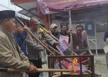 KPU Temanggung Musnahkan 780 Surat Suara Rusak dan Sisa
