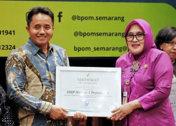 BPOM Beri Penghargaan Pangan Jajan Aman untuk 34 Sekolah di Jateng