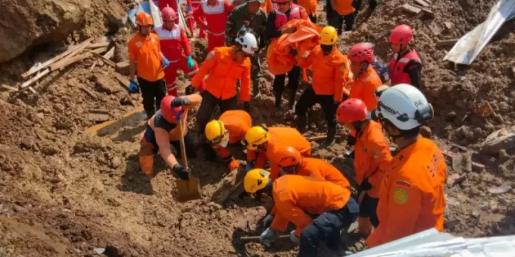 Peristiwa Longsor di Bruno Purworejo, BPBD Ingatkan Potensi Longsor Susulan