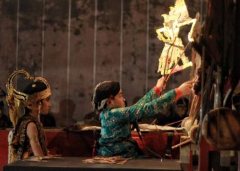 Hari Wayang Sedunia; World Wayang Way Borobudur Libatkan Anak Muda untuk Berekspresi