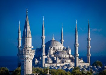 Ingin Berlibur ke Eropa Tanpa Ribet? 6 Negara Ini Berlakukan Bebas Visa Bagi Wisatawan indonesia