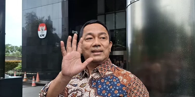 Jadi Saksi Dugaan Korupsi di Lingkungan Pemkot Semarang, Hendrar Prihadi Diperiksa KPK 4 Jam