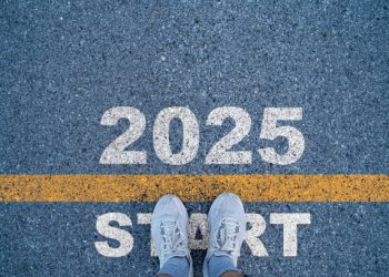 Isi SE Libur Nasional & Cuti Bersama Nataru, Cek Poin Penting untuk Rencana Liburan