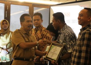 Pemkab Jepara Beri Penghargaan Bagi 14 Wajib Pajak di Wilayahnya