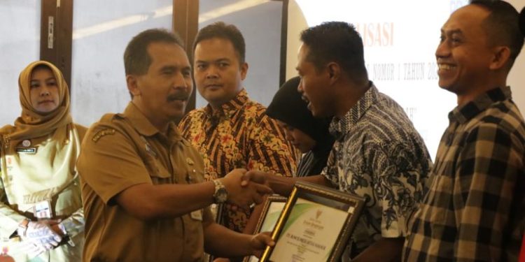 Pemkab Jepara Beri Penghargaan Bagi 14 Wajib Pajak di Wilayahnya