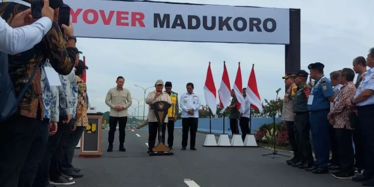Resmikan Jalan Layang Madukoro Semarang, Prabowo: Proyek Infrastruktur untuk Tingkatkan Ekonomi Jateng