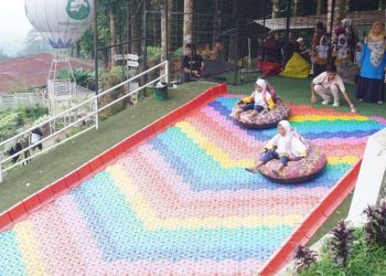 Libur Nataru, Pengunjung Wisata di Batang Naik hingga 50 Persen