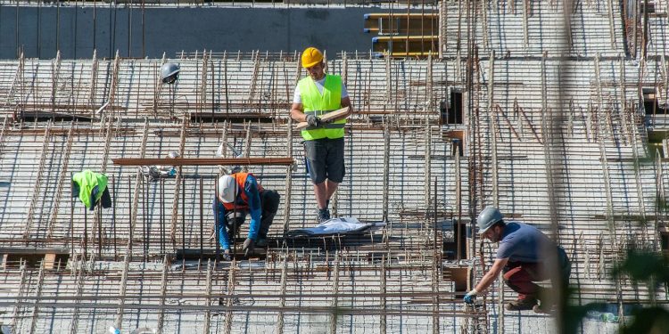 Mudahkan Masyarakat Punya Hunian, Pemerintah Hapus Pungutan BPHTB, PBG dan PPN Rumah