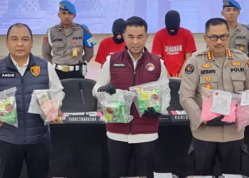 Distribusi 13,92 kg Sabu Asal Pontianak Berhasil Digagalkan di Pelabuhan Semarang
