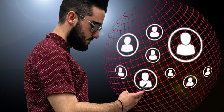 Kritik Pemerintah, Warganet Ramai Bahas ‘Brain Drain’ dan Tagar #KaburAjaDulu