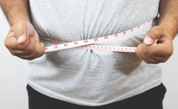 Bukan Karena Makan Nasi, Ini 3 Kebiasaan Penyebab Perut Buncit