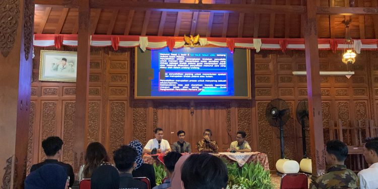 Mahasiswa Solo Raya Gelar Diskusi Revisi KUHAP, Soroti Potensi Superbody Kejaksaan
