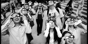 Bertepatan Momen Ramadhan, Fenomena Astronomi Ini Akan Hiasi Langit Bulan Maret 2025