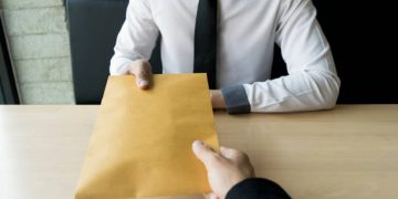 Tak Lagi Lewat Pemda, Kini Tunjangan Guru Akan Ditransfer ke Rekening Pribadi