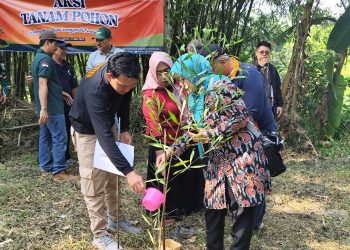 Tanam 310 Pohon, FPRB Muntilan Galang Aksi Lingkungan di Bantaran Sungai Pabelan