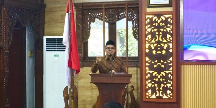 Minat Tinggi Pendidikan Lanjut, Ribuan Warga Batang Hadiri Sosialisasi LPDP