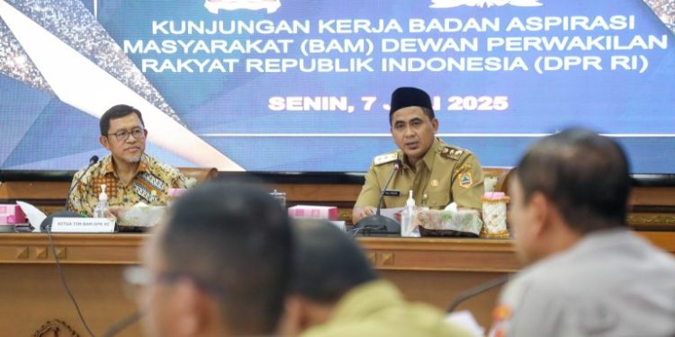 Jateng Pastikan Pendidikan Menengah Negeri Gratis, BAM DPR RI Apresiasi Komitmen Daerah