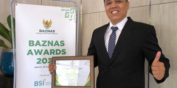 Lazis Jateng Sabet Penghargaan LAZ Pengumpulan Palestina Terbaik Baznas Awards 2025
