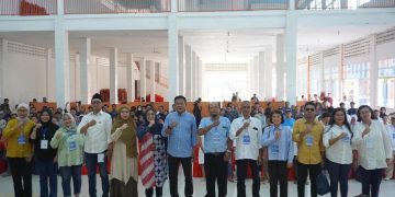 Komisi IX DPR dan BGN Sosialisasikan Program Makan Bergizi Gratis di Karawang