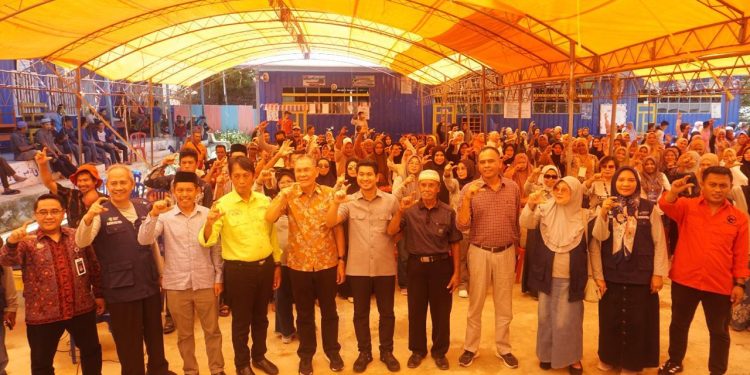 DPR RI Ajak Masyarakat Kolaka Aktif Sukseskan Pelaksanaan Program Makan Bergizi