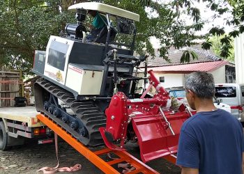 Petani Magelang Antusias Terima Alsintan, Produksi Pertanian Diproyeksikan Meningkat