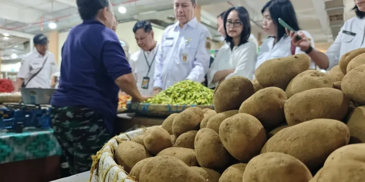 Harga Cabai Melonjak, TPID Jateng Gelar Operasi Pasar