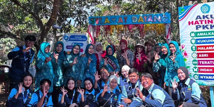 Didampingi Mahasiswa KKN UIN Walisongo Semarang, Desa Jombor Tuntang Tampilkan Pekarangan Produktif di Lomba PKK